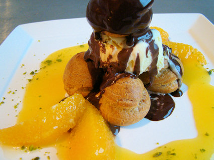 Profiterole Dessert